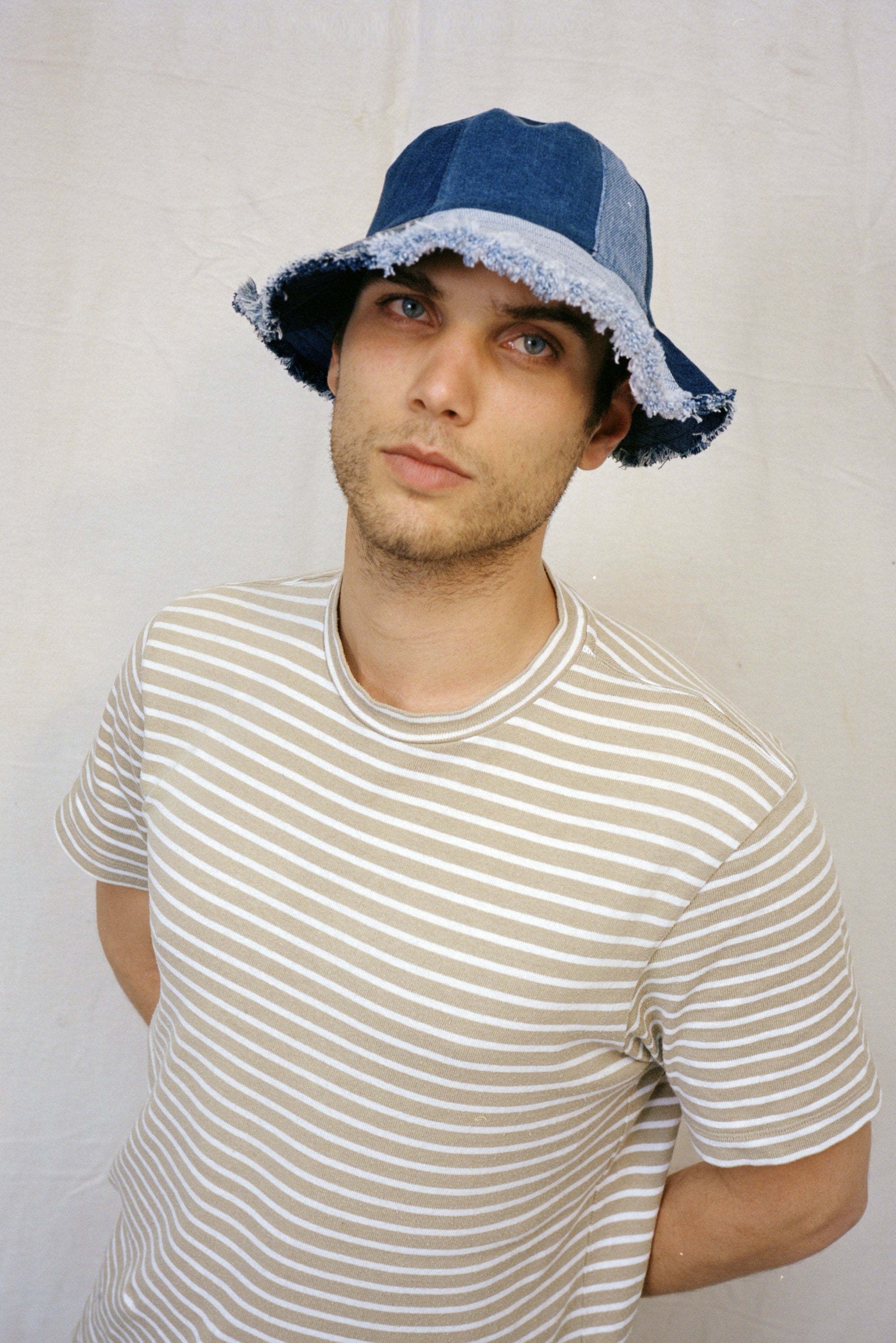 Benni bucket hat - upcycled garment