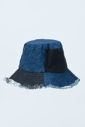 Benni bucket hat - upcycled garment