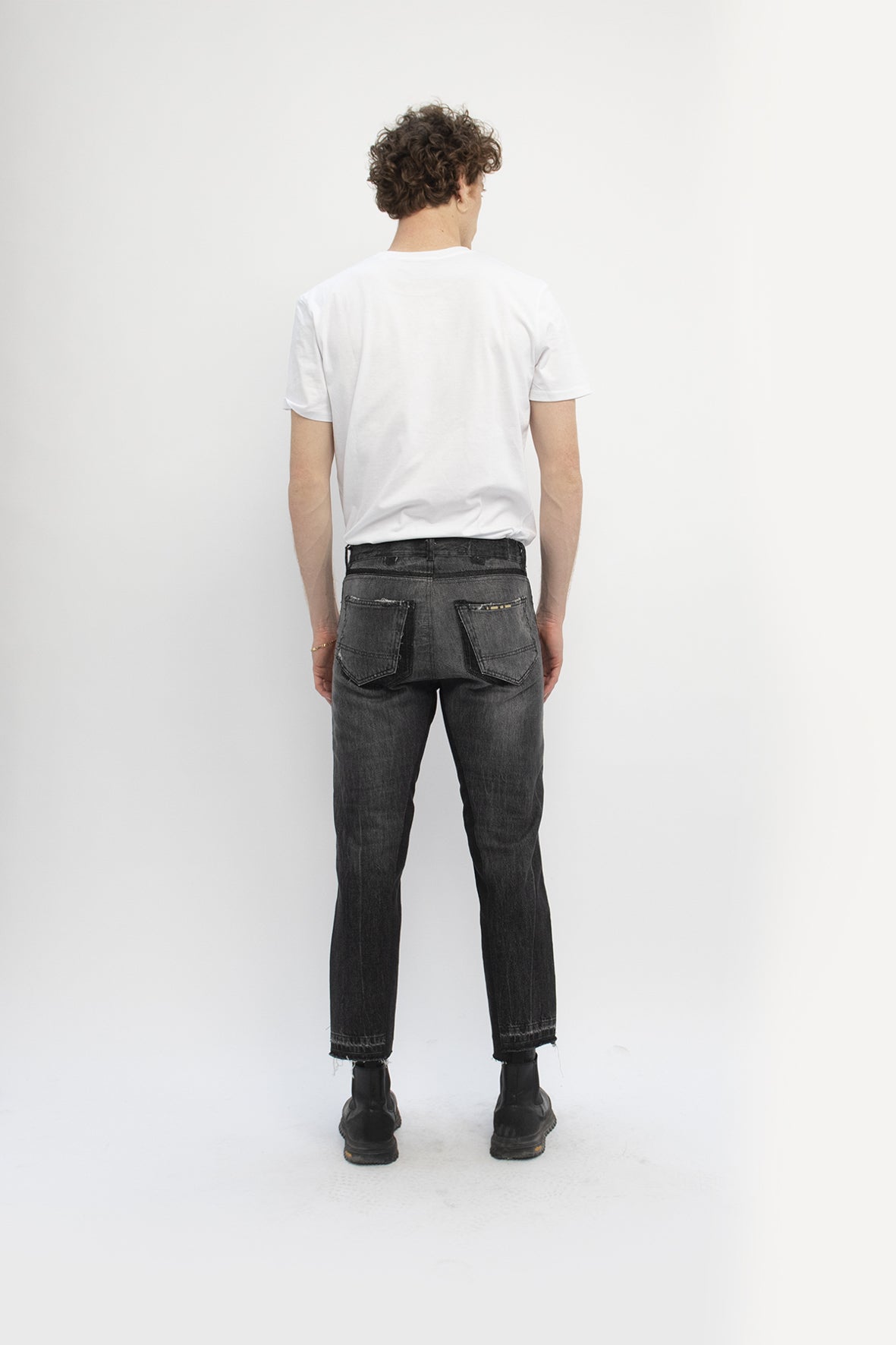 Apollo carrot jean unisex - upcycled garment